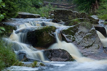 Europa, DEU, Deutschland, Sachsen-Anhalt, Harz, Nordharz, Ilsenburg (Harz), Nationalpark Harz, Ilsental, Wasserfall, Obere Ilsefaelle, Kaskaden, Regenwetter, Natur, Umwelt, Landschaft, Jahreszeiten, Stimmungen, Landschaftsfotografie, Landschaften, Landschaftsphoto, Landschaftsphotographie, Wetter, Wetterelemente, Wetterlage, Wetterkunde, Witterung, Witterungsbedingungen, Wettererscheinungen, Meteorologie, Wettervorhersage, [Fuer die Nutzung gelten die jeweils gueltigen Allgemeinen Liefer-und Geschaeftsbedingungen. Nutzung nur gegen Verwendungsmeldung und Nachweis. Download der AGB unter http://www.image-box.com oder werden auf Anfrage zugesendet. Freigabe ist vorher erforderlich. Jede Nutzung des Fotos ist honorarpflichtig gemaess derzeit gueltiger MFM Liste - Kontakt, Uwe Schmid-Fotografie, Duisburg, Tel. (+49).2065.677997, ..archiv@image-box.com, www.image-box.com] • Nationalpark Harz CCMV15, © Uwe Schmidt